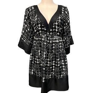 Susana Monaco Kimono Style Black and White Mini Dress